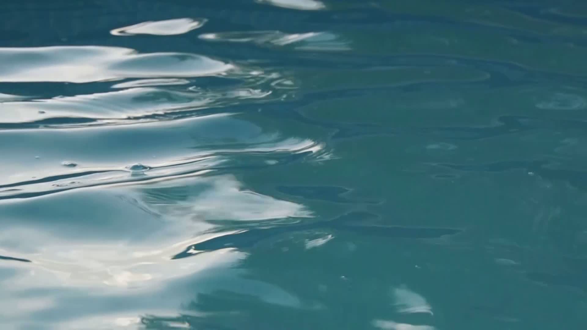 Morta in piscina, nuovo sopralluogo dei carabinieri nella villetta di Erba