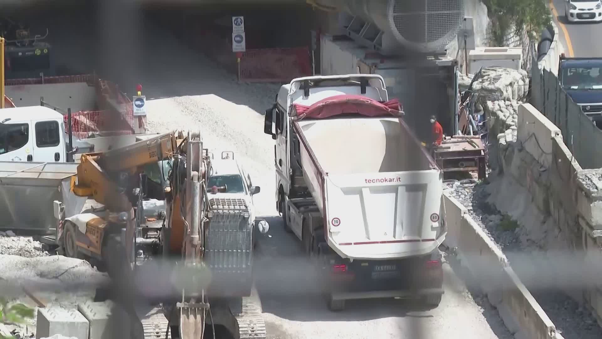 Variante della Tremezzina: 140 operai in cantiere, a Colonno galleria al 40%. Anas conferma il 2031