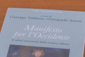 Valditara contro il Comune in difesa della primaria Corridoni
