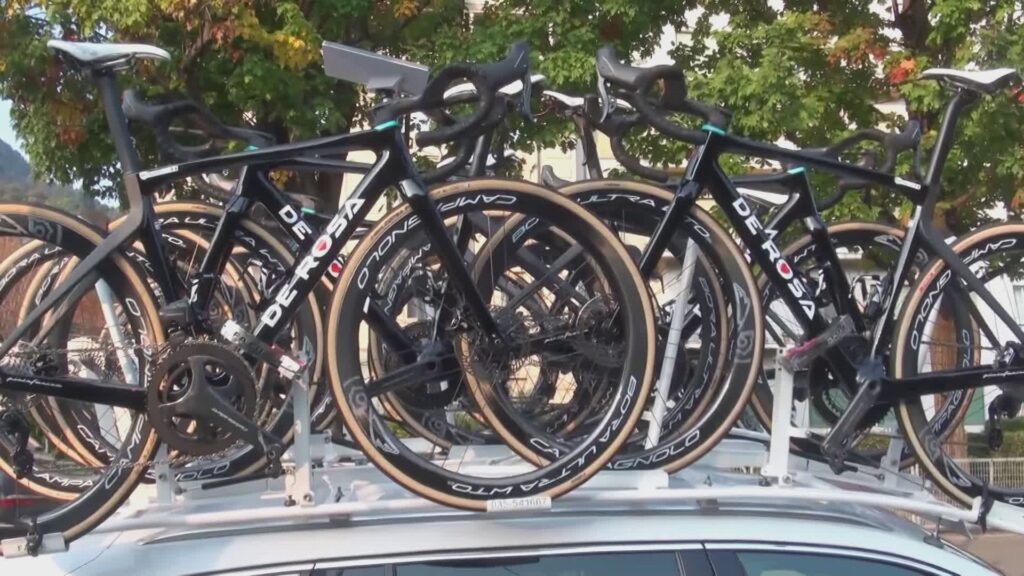Giro di Lombardia, sabato Como blindata: l'arrivo sul lungolago verso le 17