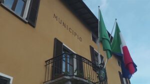 Carlazzo, 1 milione di euro da Regione Lombardia per la riqualificazione del Municipio