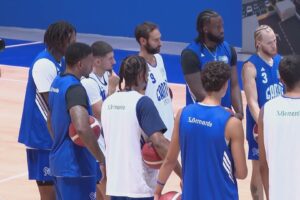 Cantù attende Napoli al PalaDesio. Coach Vitucci: “Vogliamo reagire”