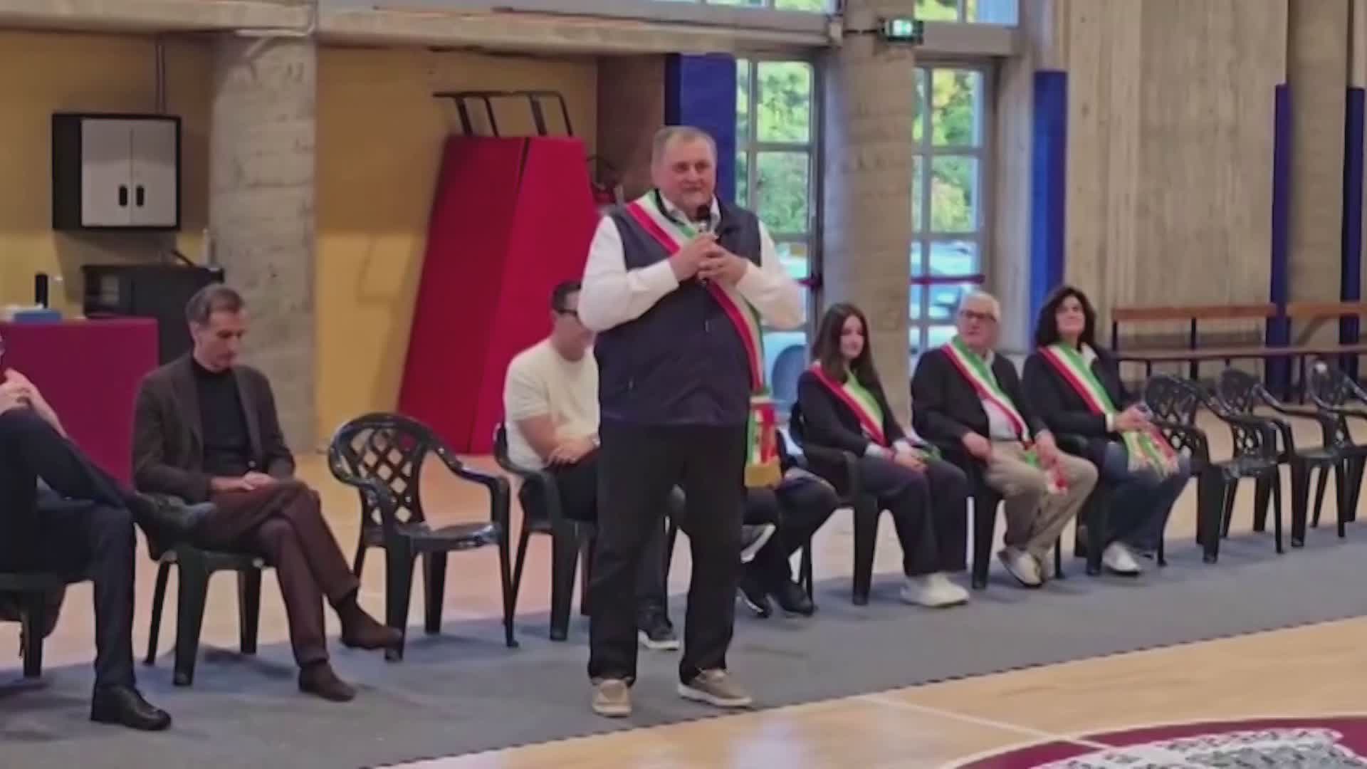 Inverigo, taglio del nastro per la palestra comunale rimessa a nuovo