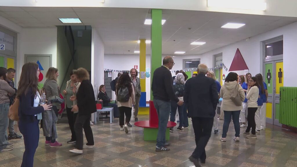Nuova sala per la neuropsichiatria infantile dell'Asst Lariana. Il dono di Azzurrini Academy