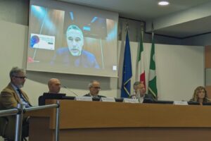 Como, completati i lavori di posa della fibra ottica. Lucente: “Connessi 145 comuni della provincia”