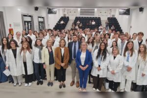 Università dell’Insubria, la cerimonia dei Camici Bianchi per gli studenti di Medicina