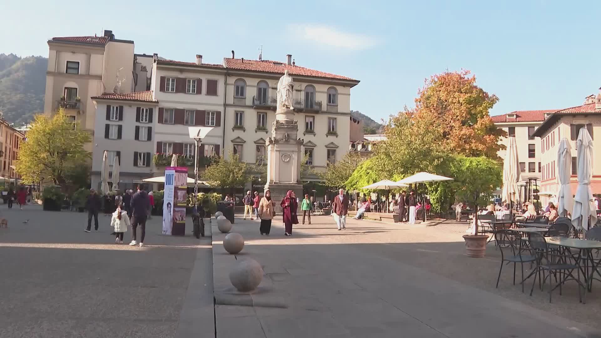 Piazza Volta e dintorni, esposto dei residenti. Cento firme contro maranza e movida indisciplinata
