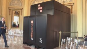 Dentro la scatola (freddissima) di Volta B1. Vespri: “Struttura delicata e complessa”