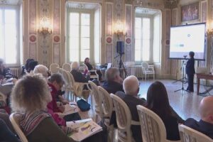 Cure palliative pediatriche: il confronto promosso da Il Mantello al Teatro Sociale