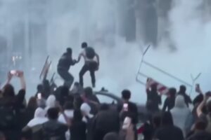 Guerriglia urbana a Milano e possibile bis a Como. Confesercenti: “Commercianti spaventati”