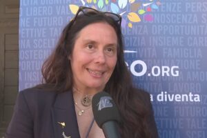 Guerriglia a Milano, dal Governo arriva il decreto sicurezza. Locatelli: “Basta azioni violente”