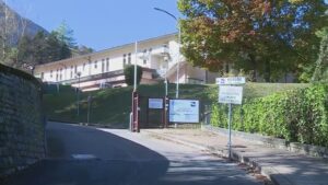 Ospedale di Menaggio, ieri le assemblee con i sindaci e i cittadini. Incontro in Regione a gennaio