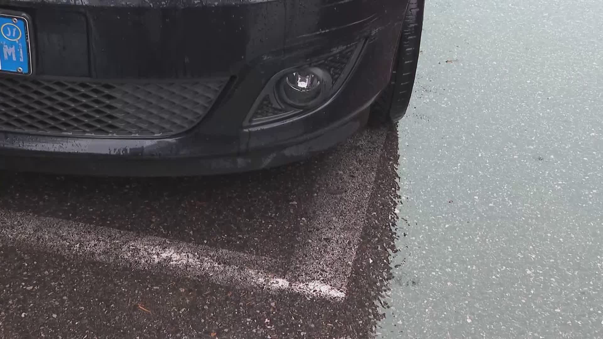 Parcheggi a Como, da gratis a pagamento. Le opposizioni incalzano, il sindaco respinge le accuse
