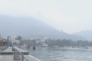 Prima neve sulle Alpi, ma l’inverno sarà mite: per i meteorologi poco freddo fino a gennaio