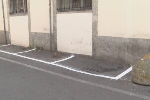 Como, nuovi parcheggi per le moto in pieno centro città