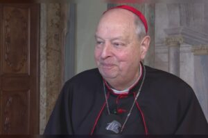 Giovani, tra violenza e disagio. Il cardinale Cantoni: “Non basta la repressione, serve ascolto”