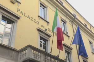 Prevenire i reati ai danni di banche e uffici postali, firmato il protocollo in prefettura a Como