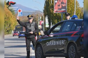 Cantù: movida di Halloween, fuga dopo l’incidente e armi in casa: il bilancio dei carabinieri