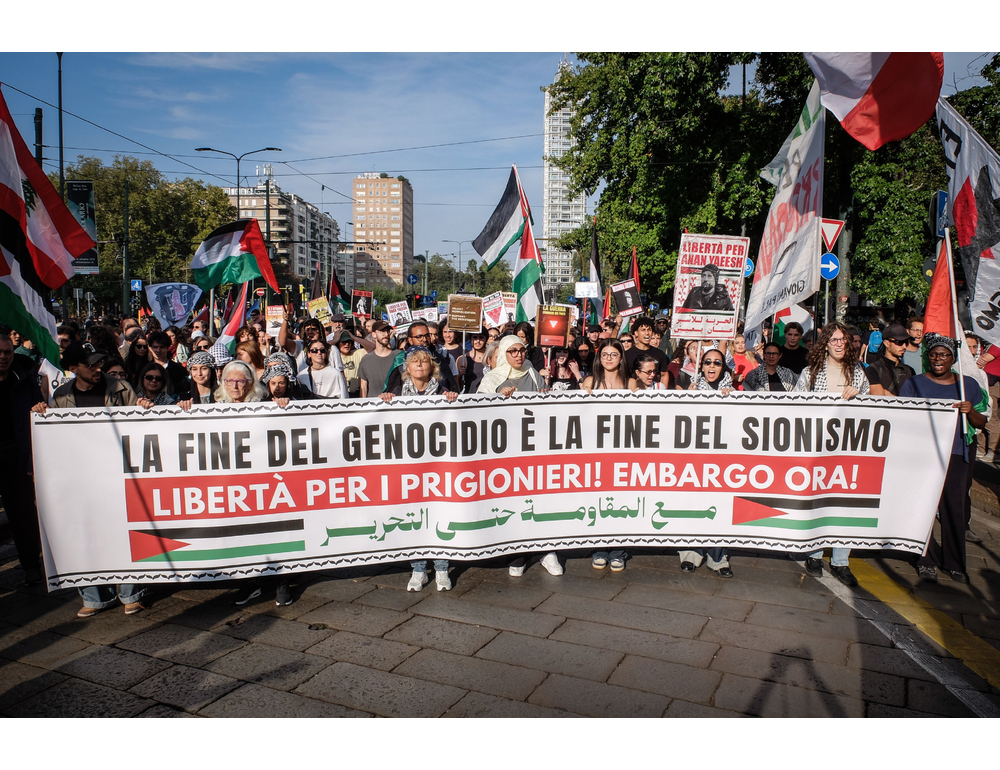 A Milano partito il corteo pro-Pal, ‘stop agli accordi con Israele’