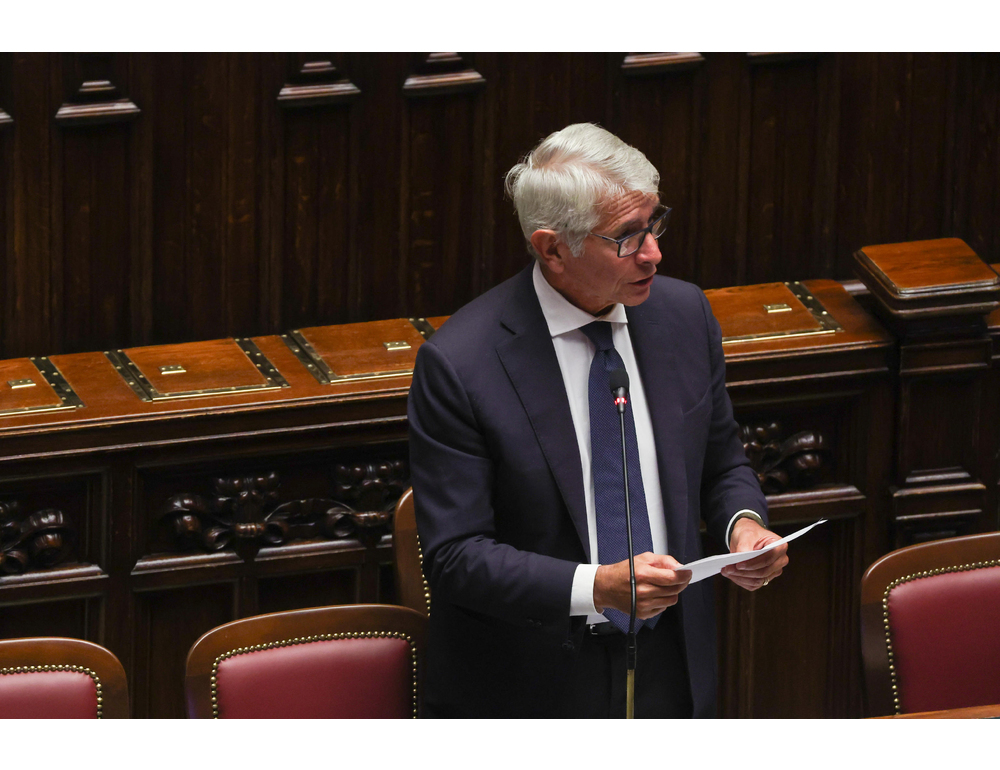 Abodi, disagio giovani va ascoltato ma futuro non si costruisce distruggendo
