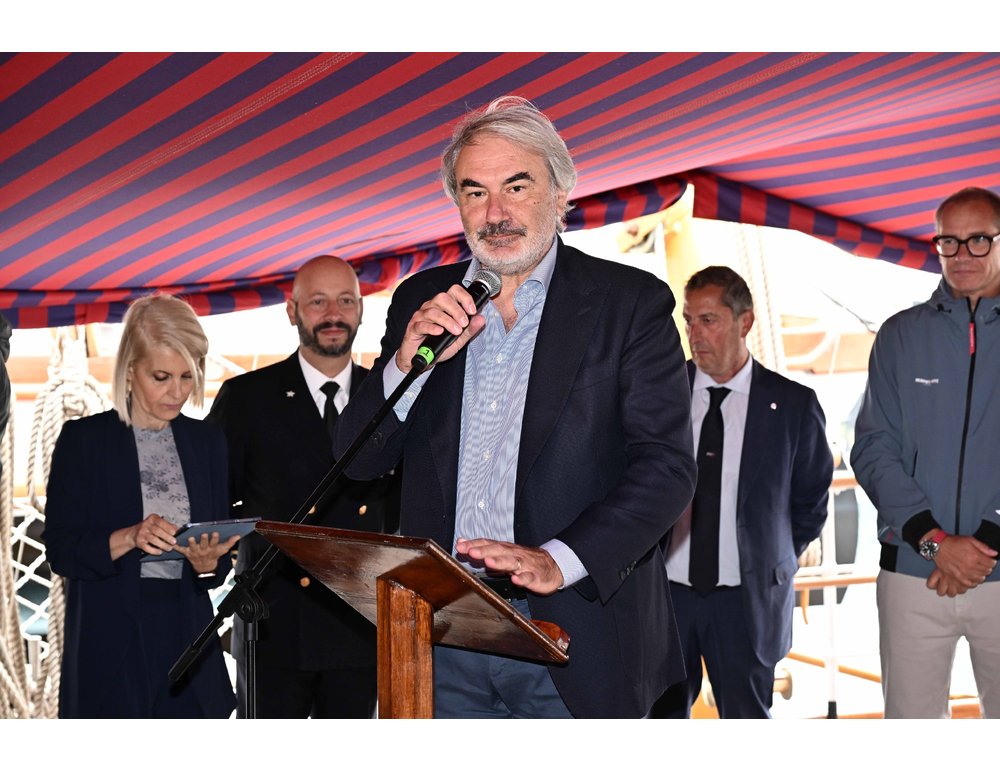 Al team tedesco MW il Marina Militare Nastro Rosa Veloce 2026