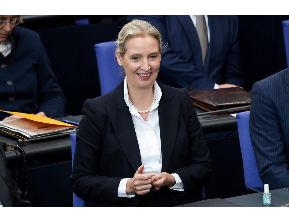 Alice Weidel, siamo sotto assedio, l’Ue ha bisogno di riforme radicali