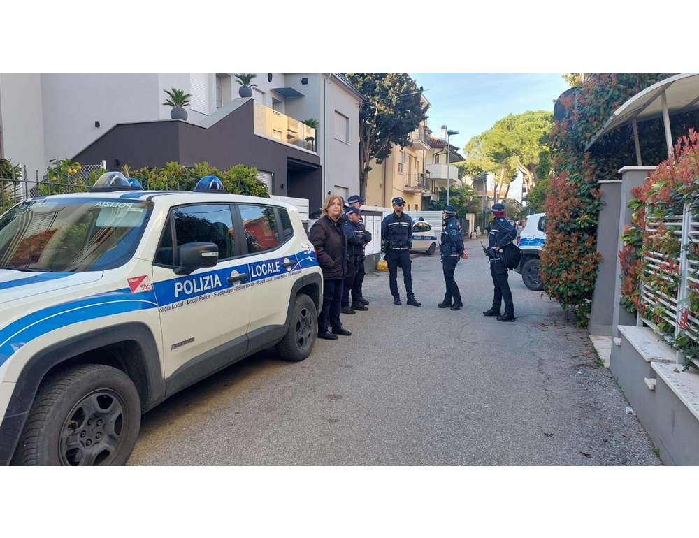 Annotazioni false, indagati 8 agenti della polizia locale di Rimini
