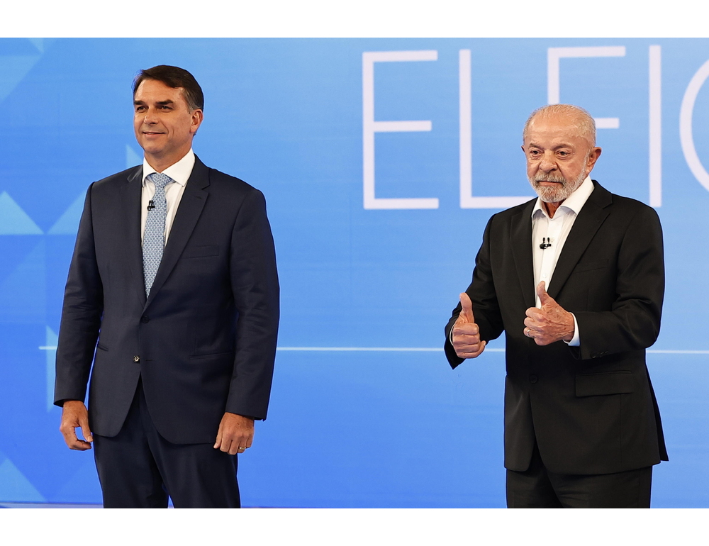Brasile, Lula e Flavio Bolsonaro chiudono la campagna nel sud-est