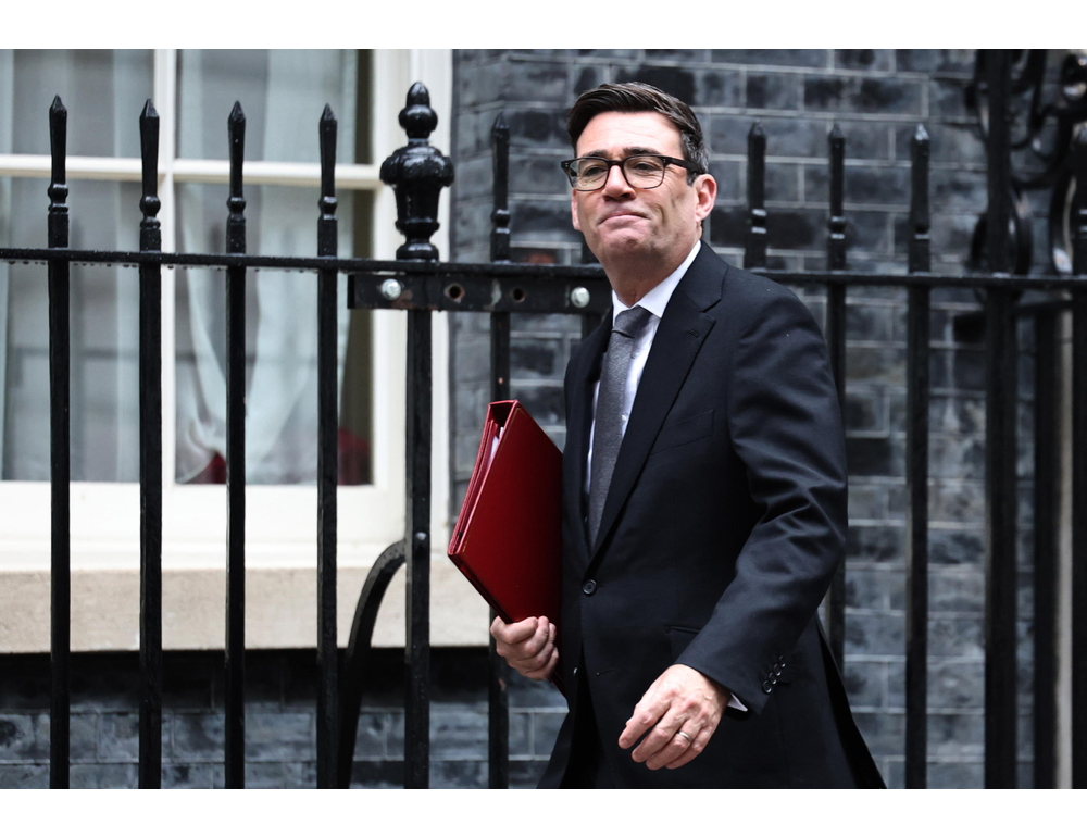 Burnham per i primi 100 giorni, ‘stiamo affrontando i problemi del Paese’