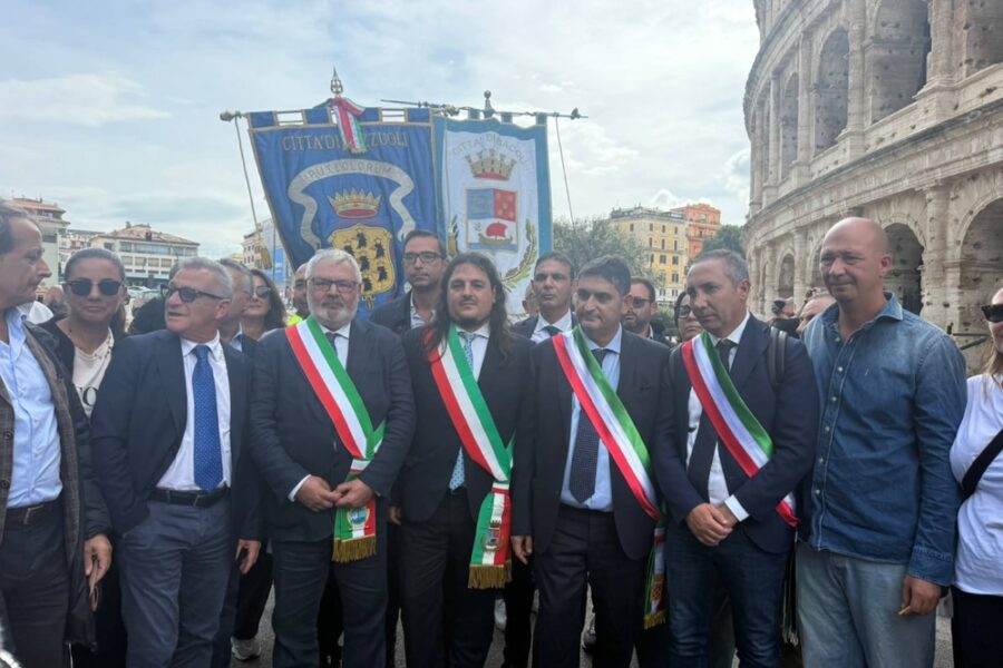 Manzoni: 'problema nazionale'. Sindaco Bacoli: 'A dicembre rischiamo perdere il personale'