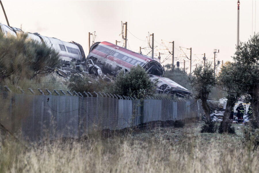 Dopo che lo stesso organismo aveva elevato a 74 i morti nello scontro tra treni di ieri