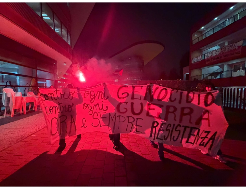 Corteo pro Palestina parte dal Campus Einaudi di Torino
