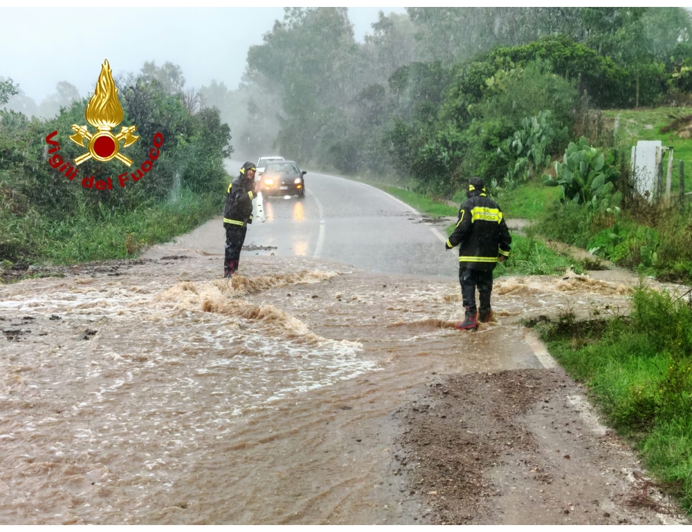 Forti temporali nel nord Sardegna, strade allagate da Siniscola ad Alghero