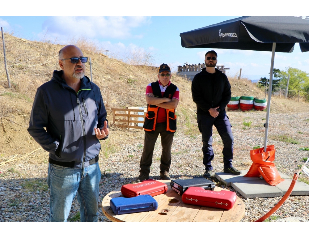 Futuro Nazionale, al poligono per lo sport e per avvicinare i giovani alla politica