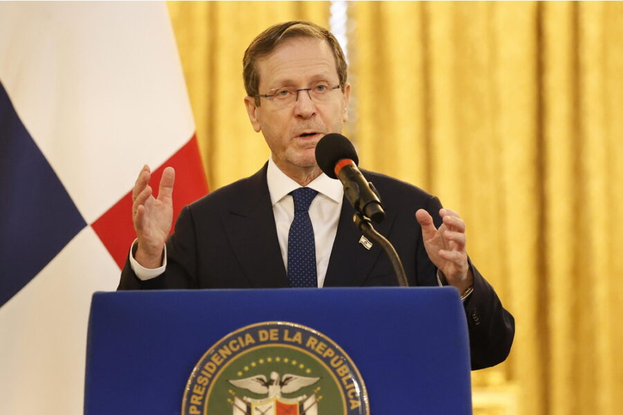 ANSAHerzog-su-accuse-brogli-non-infangare-intera-comunita-che-ha-esercitato-voto