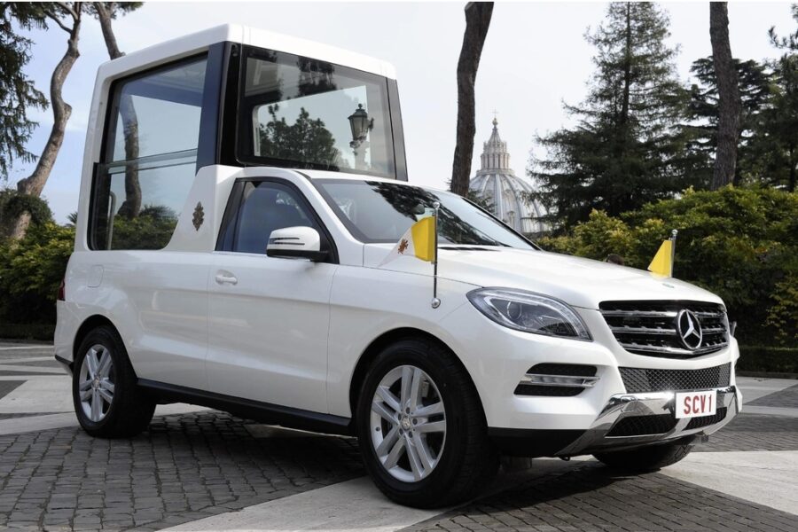 Ai dirigenti di Mercedes-Benz