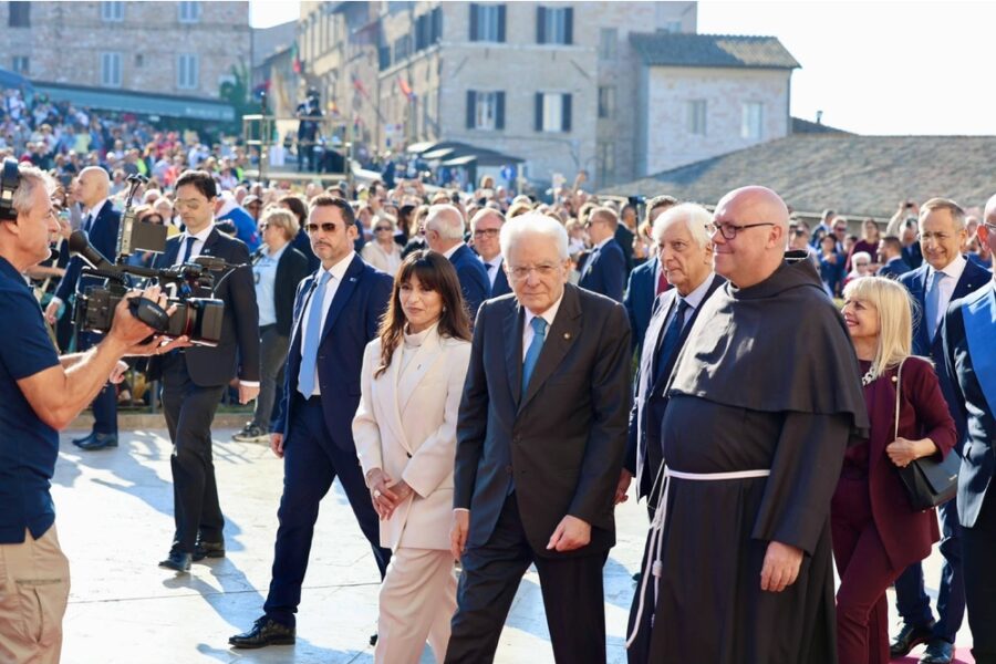 Il 4 ottobre torna a essere festa nazionale
