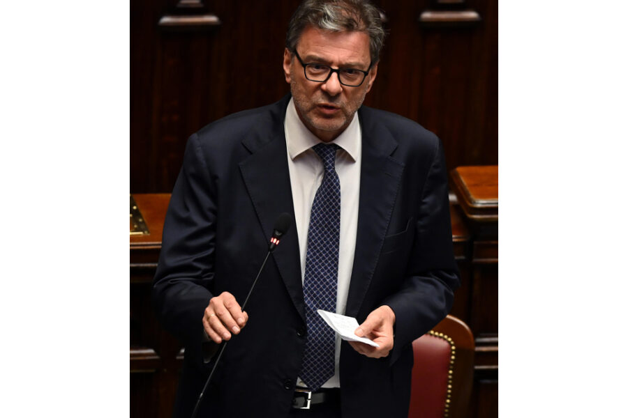 In tarda mattinata il voto sulle risoluzioni