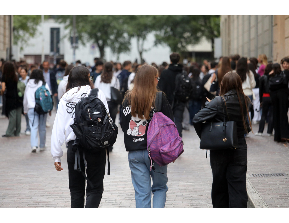 In Sardegna il ‘bonus assorbenti’, 100 euro alle ragazze dai 12 ai 20 anni
