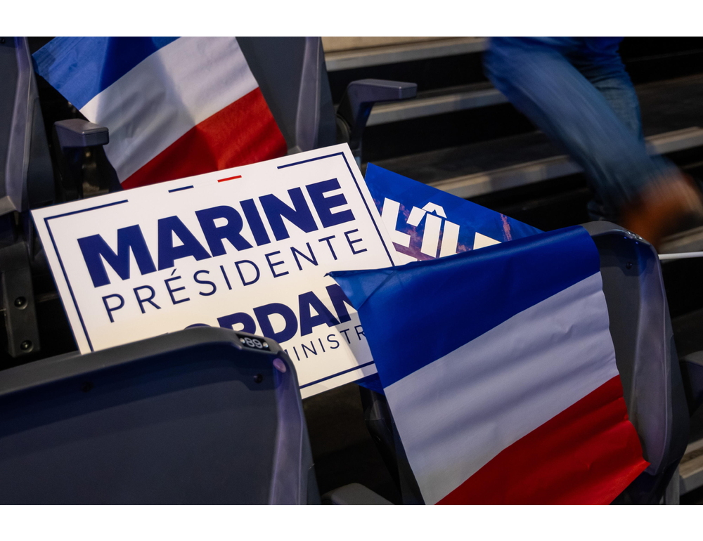 Le Pen promette ‘un governo di unione nazionale pluralista diretto da Bardella’