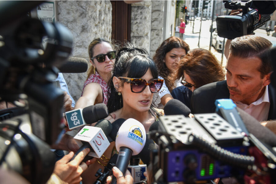 Istanza dei legali per sapere se Andrea è indagato per corruzione