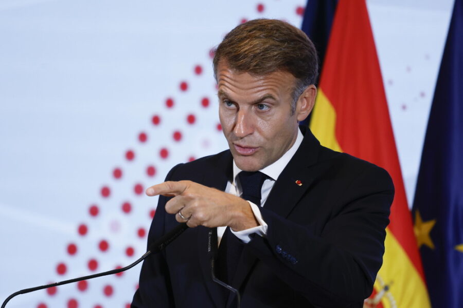'Lavoro coordinato per contribuire a ridurre i prezzi dei prodotti petroliferi'