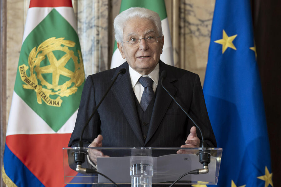 Ostacoli a mercato unico e debolezza risparmio a lungo termine freni a investimnti