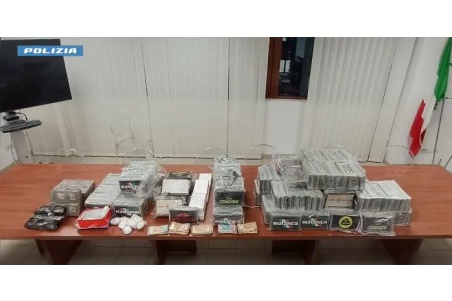 Operazione delle Squadre Mobili di Bologna e Monza