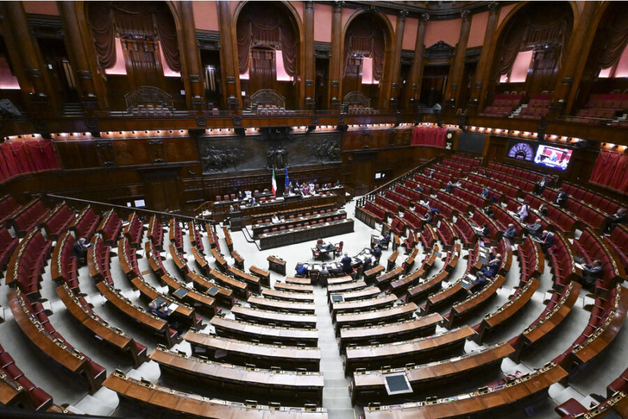 Passa anche la risoluzione sul Dpfp: 216 voti favorevoli e 116 contrari