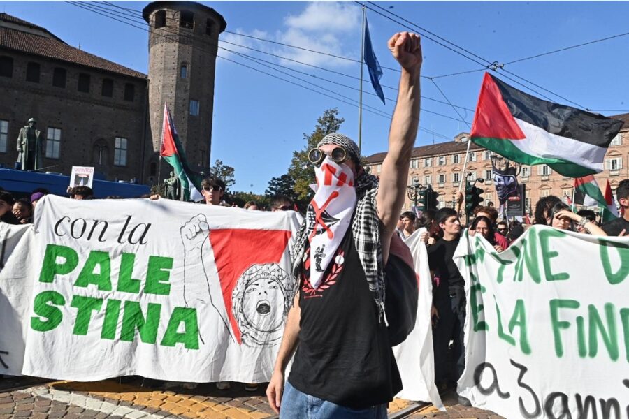 Alla mobilitazione aderiscono oltre sessanta realtà e organizzazioni
