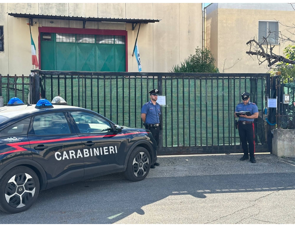Precipita dal tetto di un capannone, muore operaio vicino Roma