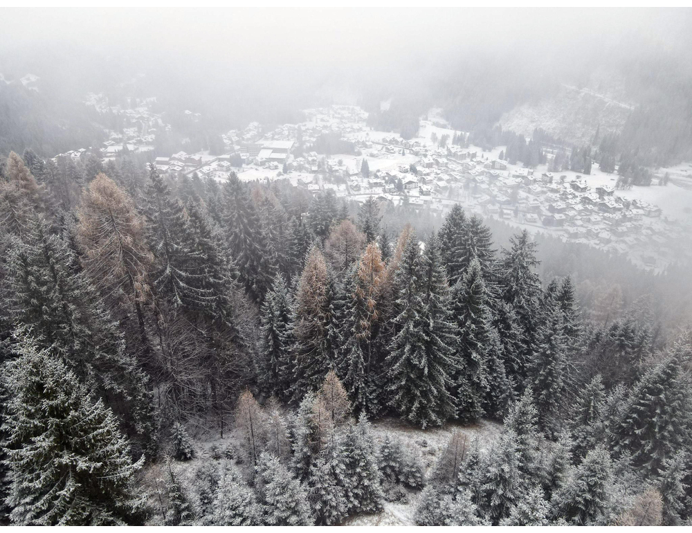 Prime nevicate sui passi dolomitici, attivi i servizia invernali sulla rete Anas