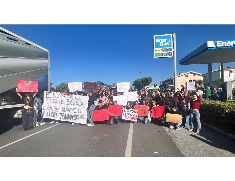 Protesta Tir, ripresi i presidi nel Tirreno cosentino lungo la Ss 18
