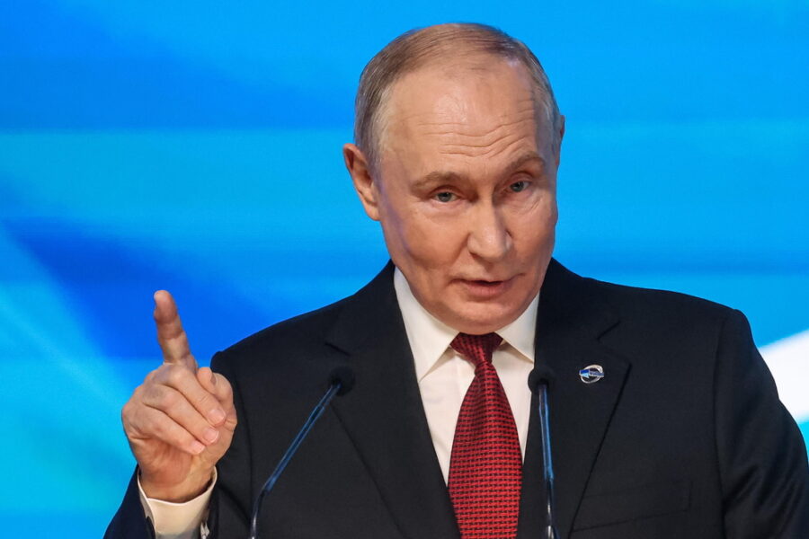 Il presidente fa riferimento anche ai tentativi di fermare le navi russe